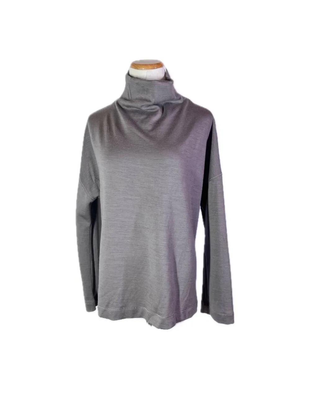 Lululemon Size 4 Principal Dancer Funnel Neck Sweater Pullover Lunar Rock Grey